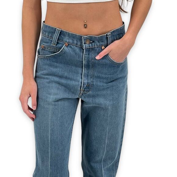 Vintage Levi's 917 Boot Cut Jeans Orange Tab SF 207 Made in the USA | 29" x 29" - Picture 6 of 16